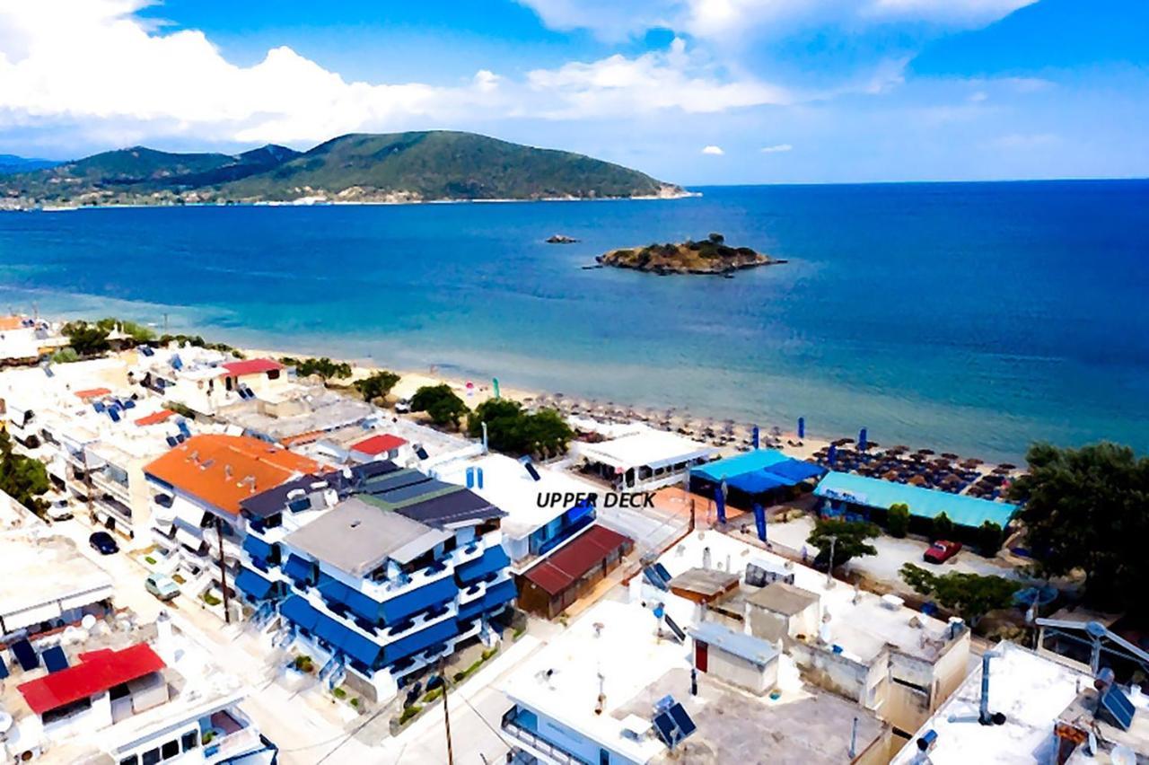 Upper Deck Apt. Daire Néa Péramos Dış mekan fotoğraf