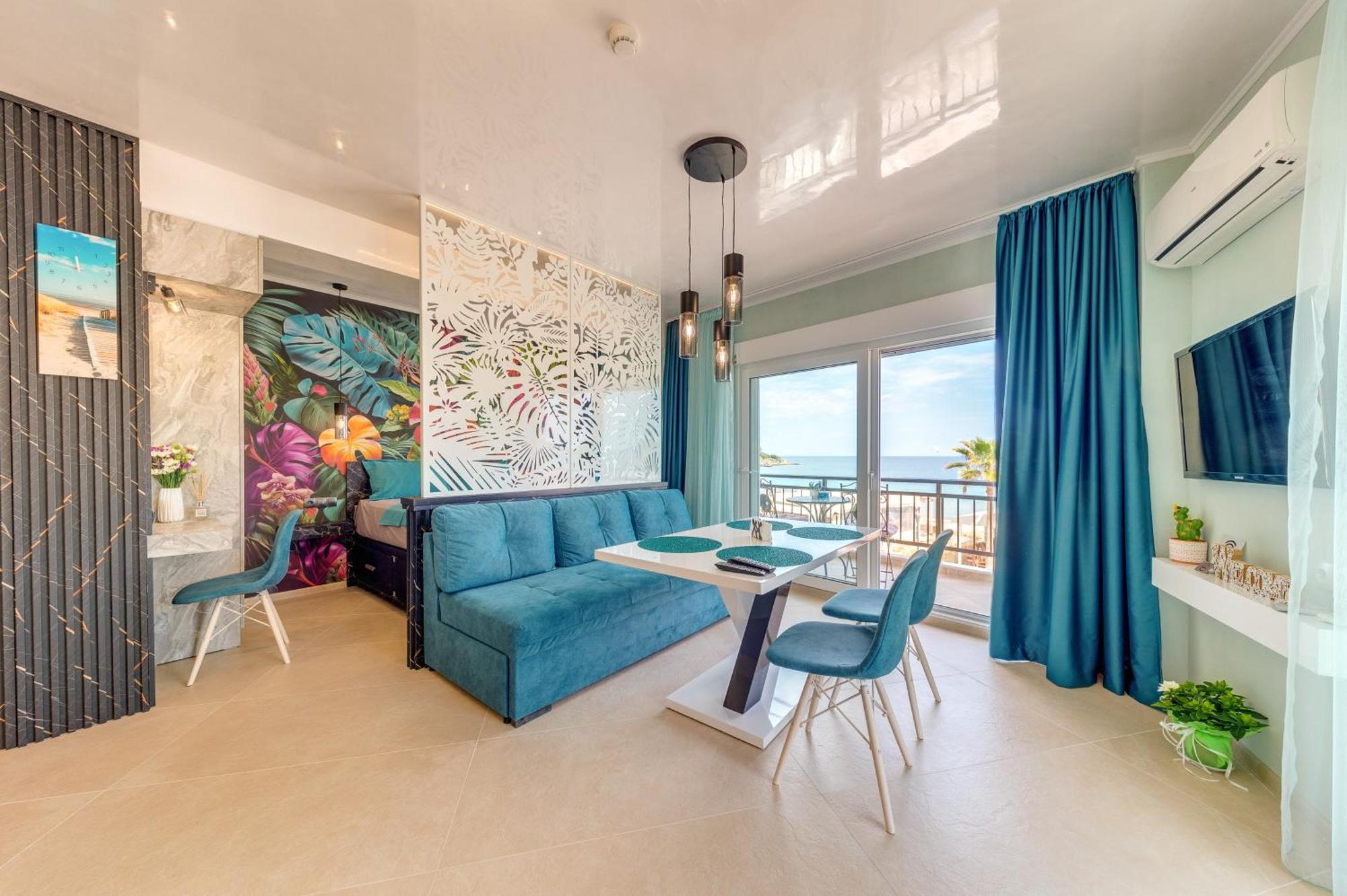 Upper Deck Apt. Daire Néa Péramos Dış mekan fotoğraf